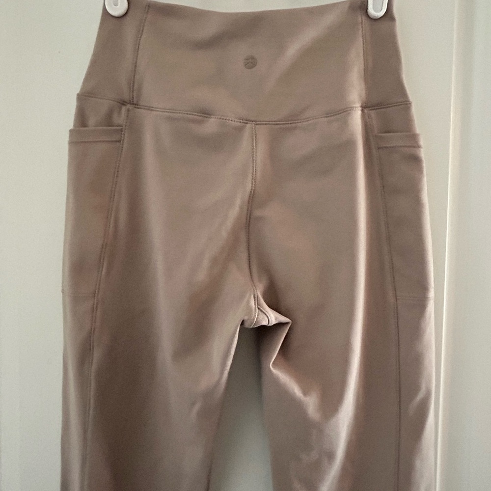 DANSKIN • Cross Waist Yoga Pants • S • - Picture 3 of 8